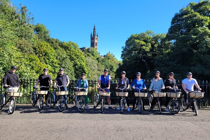 Fun Public Bike Tour in Glasgow - Cycling Through Glasgow’s West End and Ashton Lane