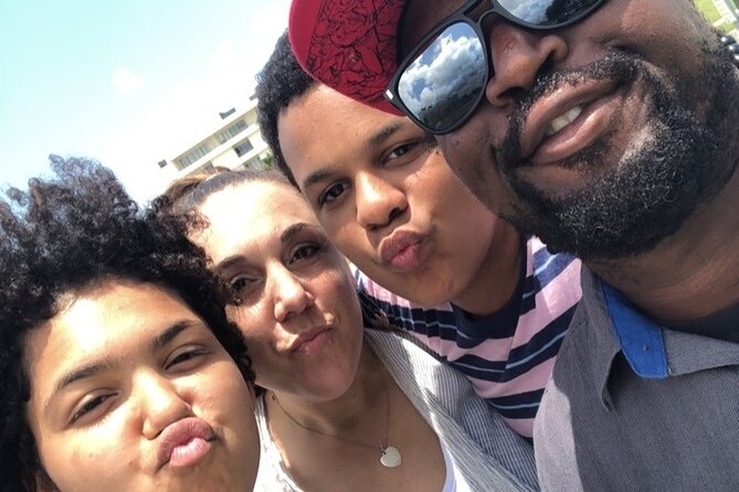 Fun Scavenger Hunt in Overland Park by Zombie Scavengers - Key Points