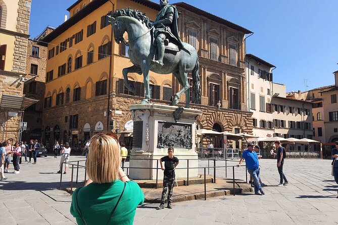 Fun Uffizi Museum Tour for Kids and Families in Florence with specialized guide - Practical Details and Booking Tips