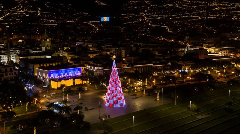 Funchal: Christmas Lights Guided Tuk-Tuk Tour - The Experience of Riding Through Old Town in a Tuk-Tuk