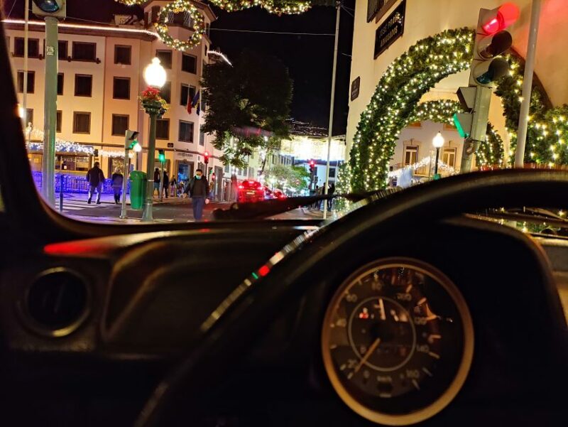Funchal: Christmas Lights Sightseeing Night Tour - The Guides: Knowledgeable and Friendly
