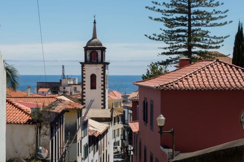 Funchal: City Highlights Tuk-Tuk Tour - Visiting the Quinta Vigia and Funchal Cathedral