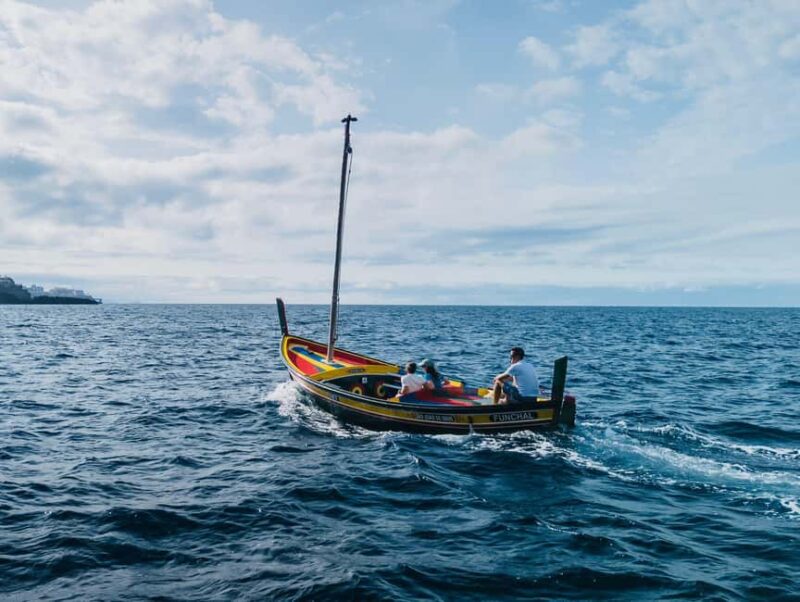 Funchal: Exclusive tour on a traditional Xavelha boat - Funchal: Exclusive tour on a traditional Xavelha boat