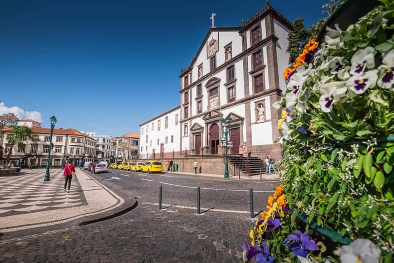 Funchal: Guided Walking Tour with Tastings - Inside the 19th-Century Fábrica de Santo António