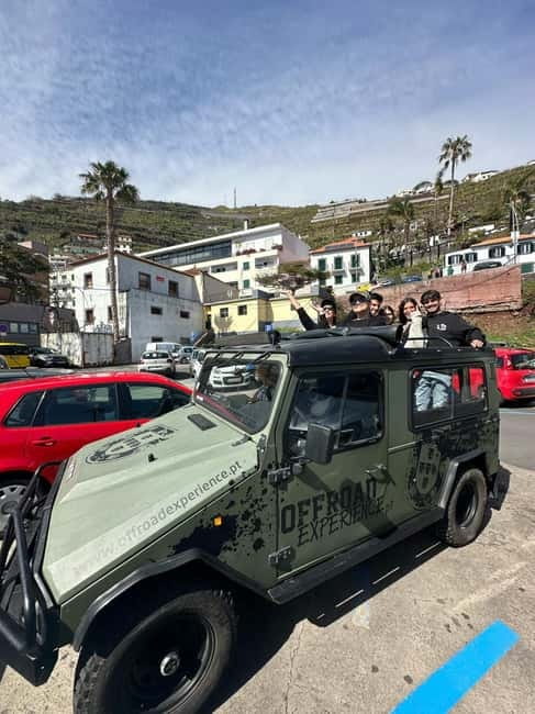 Funchal: Half-Day Jeep Tour with Cabo Girão Skywalk - Logistics: Easy Pickup and Small Group Experience
