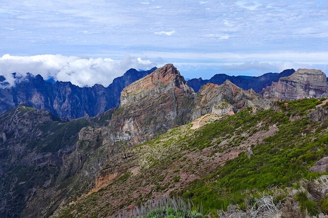 Funchal: Pico do Arieiro to Santana and Ponta de Sao Lorenco - Climbing Pico do Arieiro, Madeira’s Third Tallest Peak