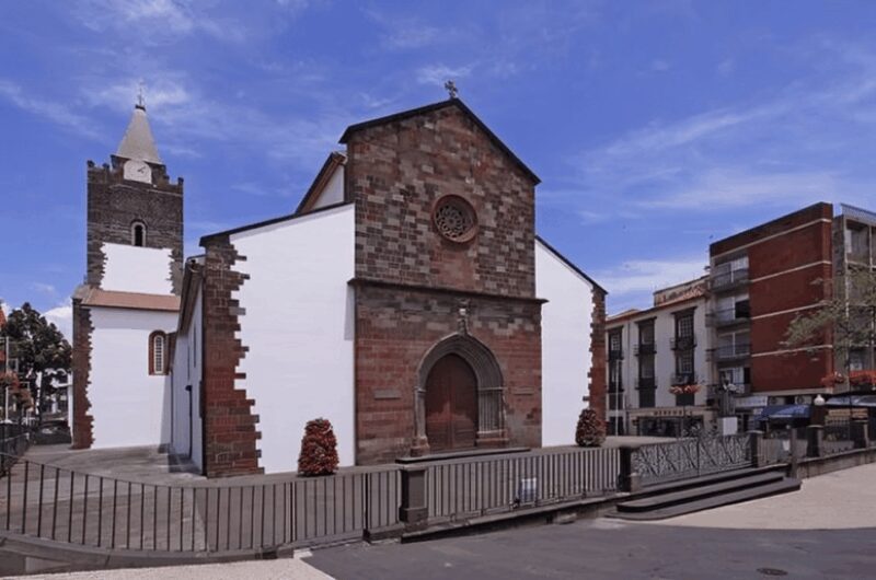 Funchal : Private Custom Tour with a Local Guide - Discover Funchal’s Main Sights with a Local Guide