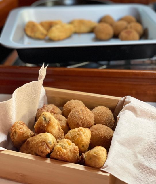 Funchal: Private Sailing Sunrise, Sunset & Moonlight Cruises - Gourmet Snacks and Beverages on the Water