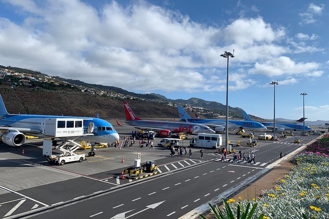Funchal Private Transfers Service to Madeira Airport - Personalized Service That Fits Your Flight Schedule