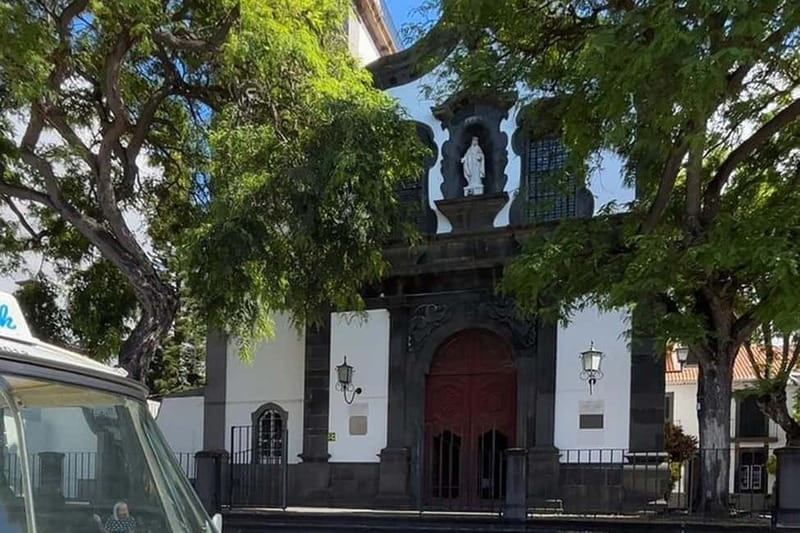 Funchal: Quick & Fun 30-Minute Tuk Tuk Tour with Local Guide - The Must-See Landmarks and Hidden Corners