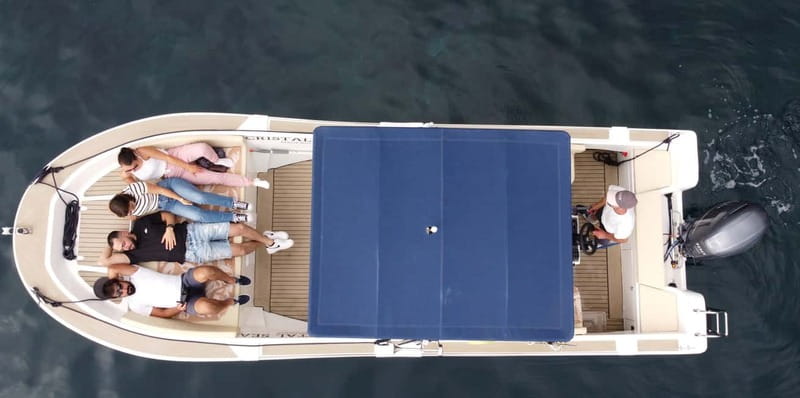 Funchal:Private Sunset Boat Trip - Snorkel & Paddle up 11 pp - Exploring Madeira’s Coastline from the Sea