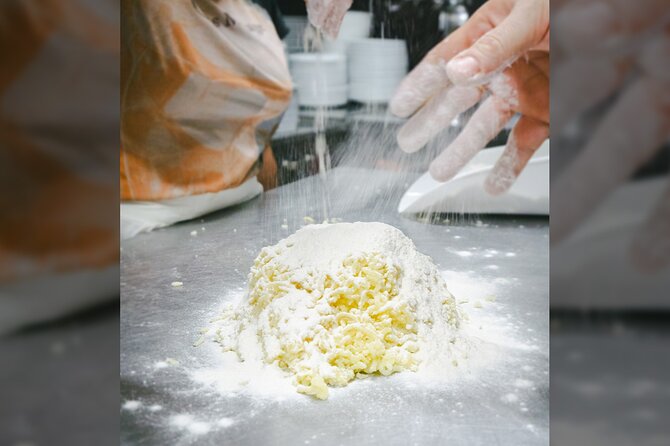 Funny Cooking Class in Genova with Local Chef: Full Ligurian Menu - Actual course length and group size considerations