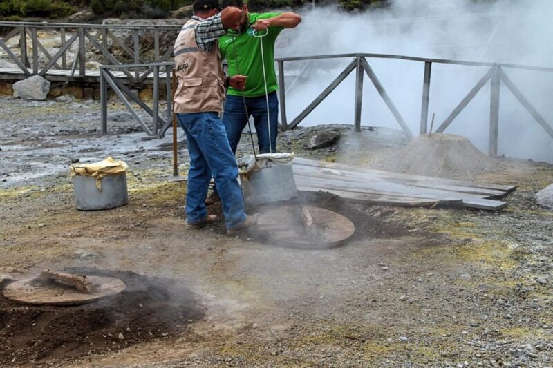 Furnas: Hot Springs Night Tour - Nighttime Fumaroles in a Mythical Location