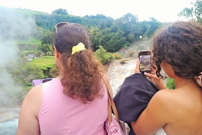 Furnas Volcano Experience: Lush Valleys & Steaming Earth - Optional Visit to Terra Nostra Botanical Garden