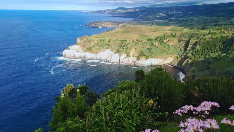 Furnas Volcano: Full Day Tour, Hot Springs & Waterfalls - Practicalities and Group Size