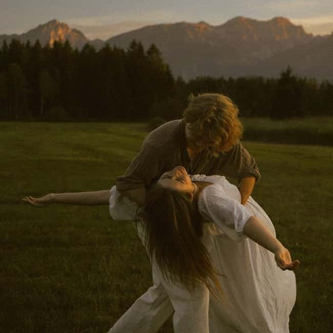 Füssen: Cinematic Photoshoot Couples, Solo & Groups - What’s Included and What to Bring