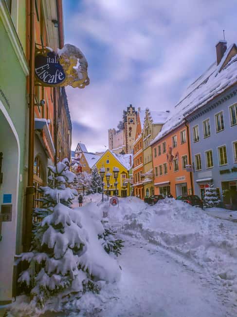 Füssen to Neuschwanstein Castle - Guided Scenic Tour - The Role of the Guide in Making the Experience Special