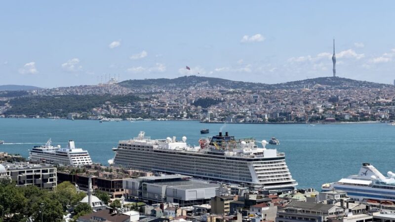 Galata Tower - Fener and Balat - Golden Horn by Ferry - Discover Istanbul’s Hidden Neighborhoods and Scenic Views in a 4-Hour Tour