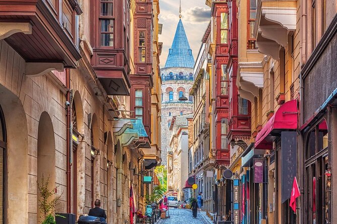 Galata Tower Hosted Entry Ticket - How the Tour Combines Convenience and Independence