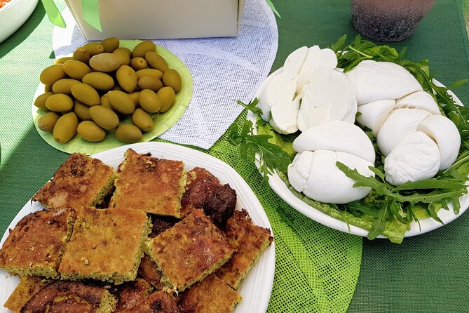 Galatina, Castro e Zinzulusa. Full Day of sightseeing and History - Authentic Local Lunch Near the Beach