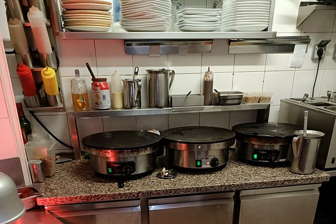 Galettes and Crêpes Cooking Class with Host table diner - Making the Famous French Galettes and Sweet Crêpes