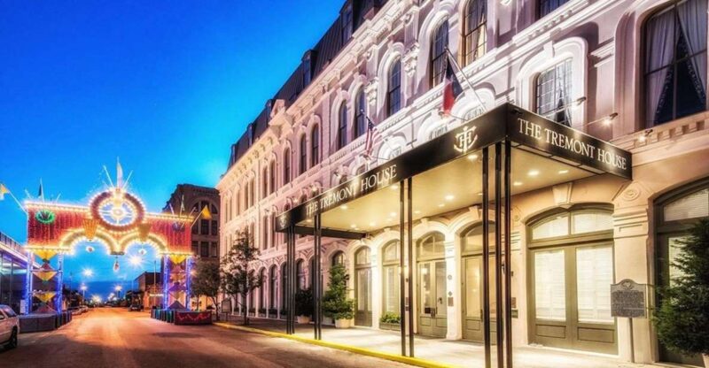 Galveston: Haunted Pub Crawl Walking Tour - Discover the Haunted Secrets of Galveston on a Pub Crawl for $35