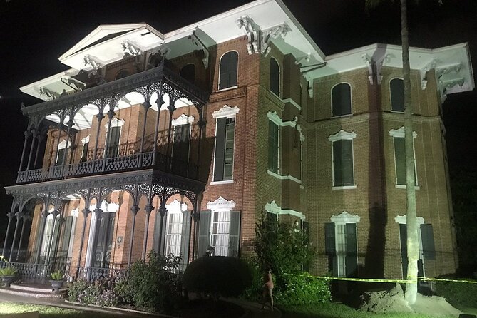 Galveston Island Ghost Tour - The Tour’s Pacing and Atmosphere
