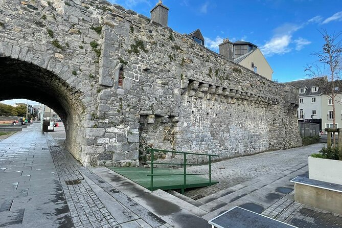 Galway Private Walking Tour - Discover Galway’s Historic Landmarks at Eyre Square