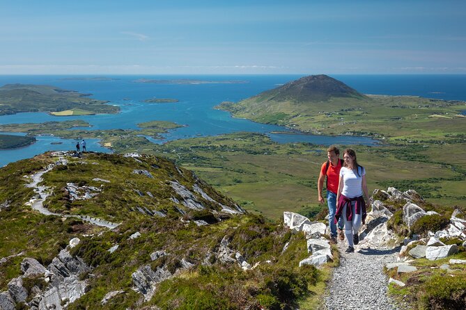 Galway to Connemara National Park Day Tour - The Experience of the Guides and Customer Feedback