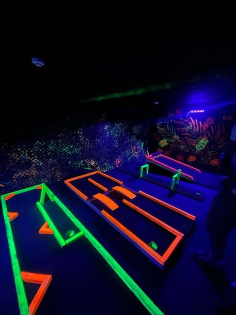 Game Night & Pub Crawl - Starting at the Trendy Game Venue for 1.5 Hours of Fun