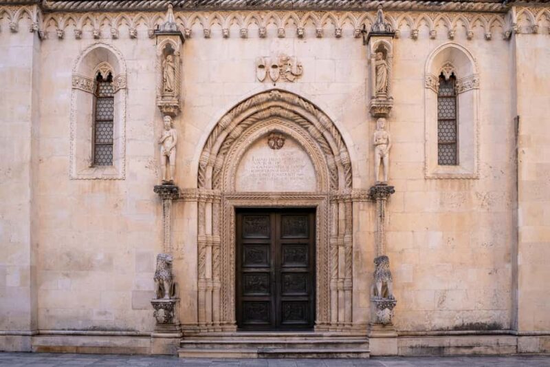 Game of Thrones and Wine Tour - Eco City Tour ibenik - Logistics and Meeting Point