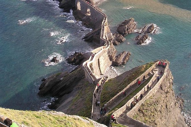 Game of Thrones Experience: Basque Country Coast Private Tour - Discovering Getaria: A Medieval Fishing Village