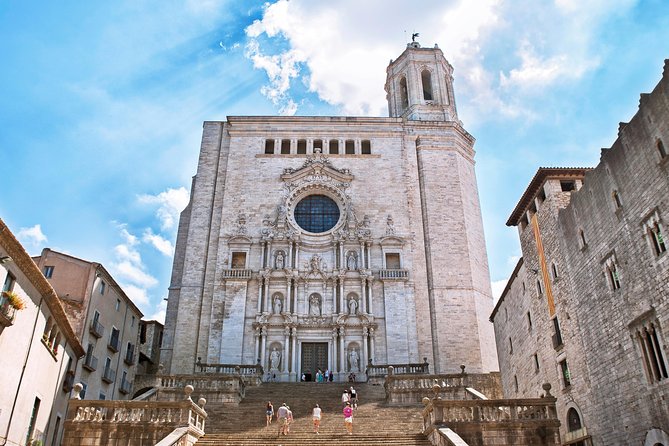 Game of Thrones: Medieval Girona Private Tour with Hotel pick-up - The Guide’s Expertise and Tour Personalization