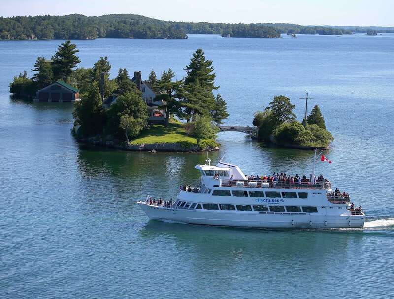 Gananoque: 1000 Islands Cruise & Optional Boldt Castle Entry - Onboard Amenities and Practicalities