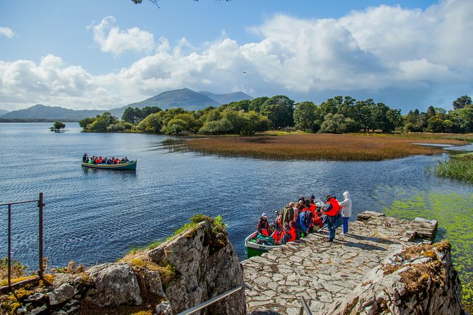 Gap of Dunloe Tour (Boat & Bus) - Walking or Horse-Drawn Carriage in the Pass