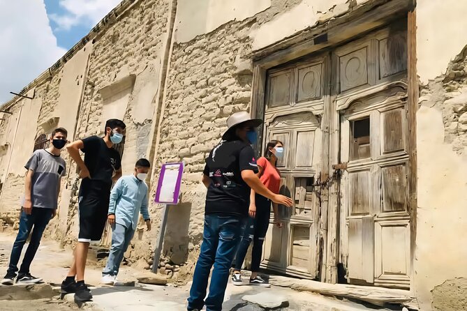 Garcia Grottoes and Cable Car and Town - Discovering the García Grottoes Stunning Interior