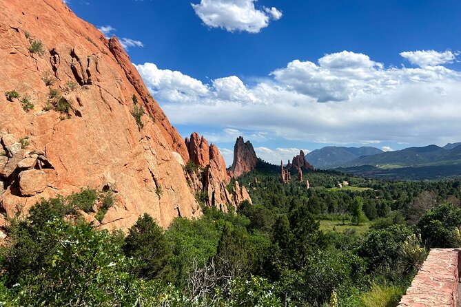 Garden of the Gods, Manitou Springs, Old Stage Road Jeep Tour - Scenic Drive on Old Stage Road up Cheyenne Mountain