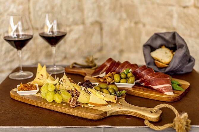 Gastro and History Jewels Experience in Split - Discovering the Temple of Jupiter’s Significance