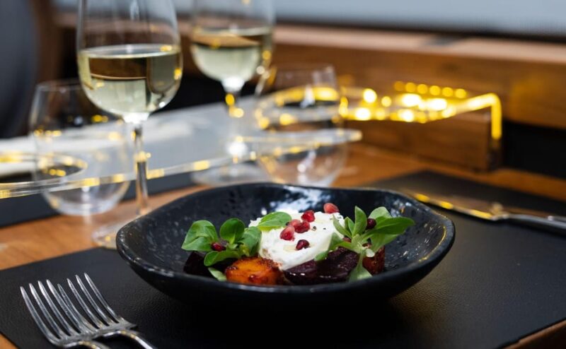 Gastronomic 6-course fine-dining dinner on Luxury London Bus - The Itinerary: Sightseeing and Fine Dining Combined