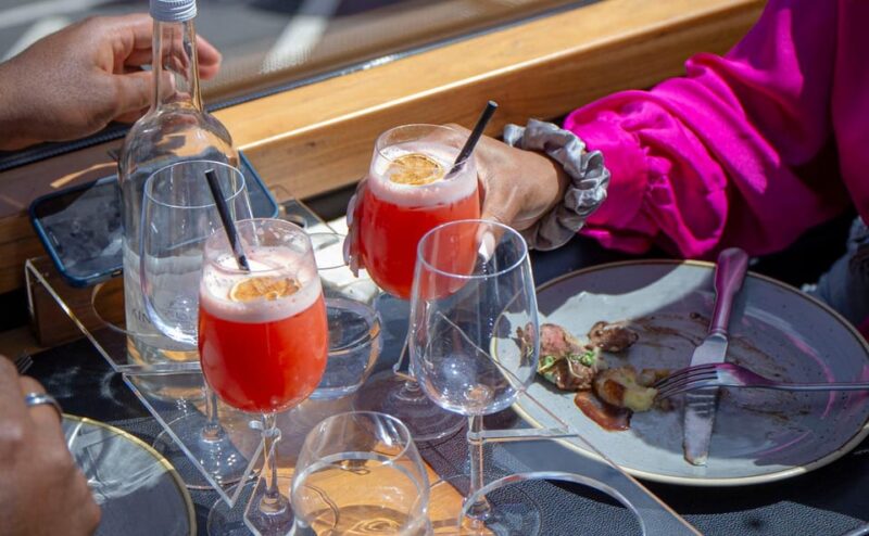 Gastronomic 6-course fine-dining dinner on Luxury London Bus - Accessibility and Practical Considerations