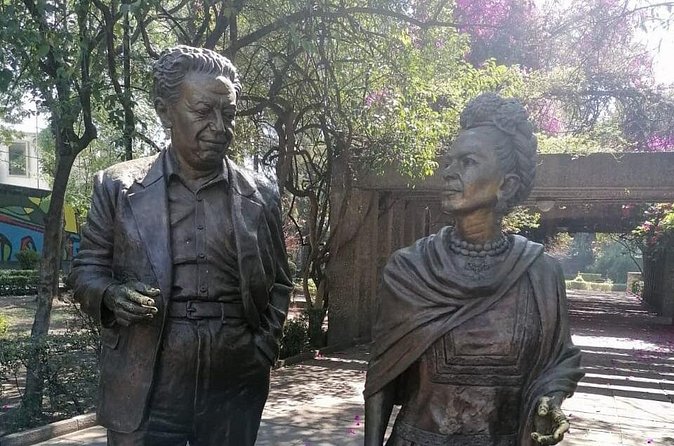 Gastronomic experience in Coyoacán - Guide’s Role: Explaining Ingredients & Cultural Roots