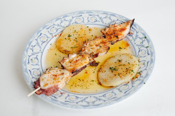 Gastronomic Tour of Pintxos in San Sebastián - Pet-Friendly Atmosphere for Dog Owners