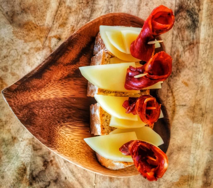 Gastronomic Wine tasting Experiences in Mértola, Alentejo - Languages and Group Size