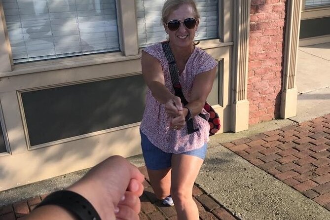 Gatlinburg Scavenger Hunt by Wacky Walks - Suitability for Different Types of Travelers