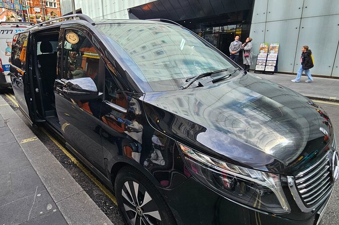 Gatwick Airport to Heathrow Airport Transfers - Convenient Gatwick to Heathrow Private Transfer in Horley