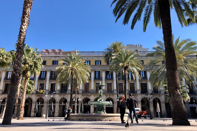 Gaudí By Bike: A Trip Through Architectural Splendor - Modernist Masterpiece: Palau de la Música