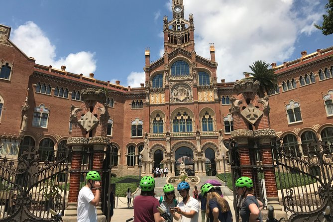 Gaudi E-Bike Tour in Barcelona - The Experience for Different Types of Travelers