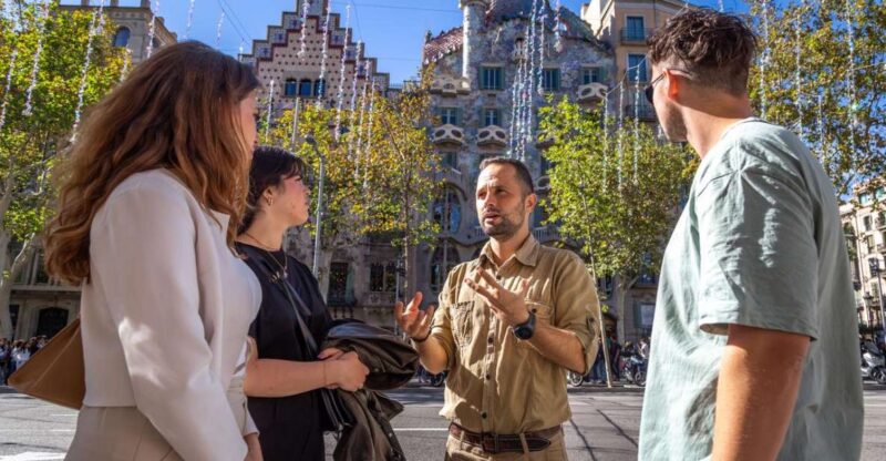Gaudí Private Tour: Must-See Sites & Hidden Modernism Gems - Key Points