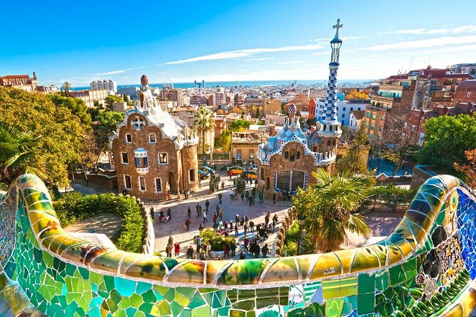 Gaudi Private Tour with Sagrada Familia & Park Guell Tickets - Discovering the Iconic Sagrada Familia with Priority Access