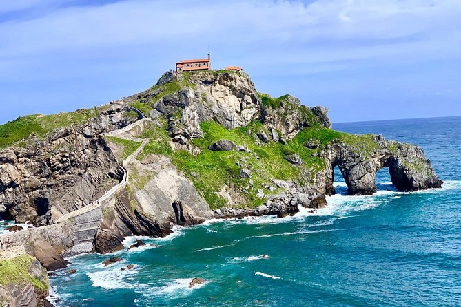 Gaztelugatxe, Mundaka and Gernika Tour from Bilbao - Scenic Drive and Stops in Mundaka and the Urdaibai Estuary